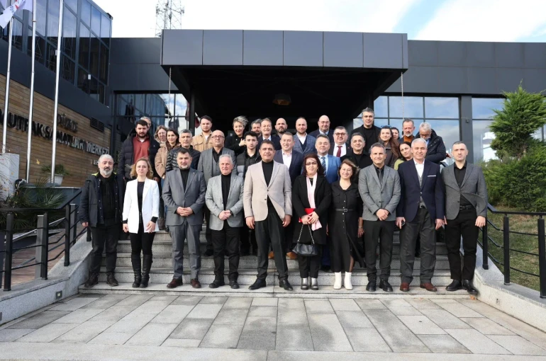 Düzce’de Çalışan Gazeteciler Günü’nde anlamlı etkinlik