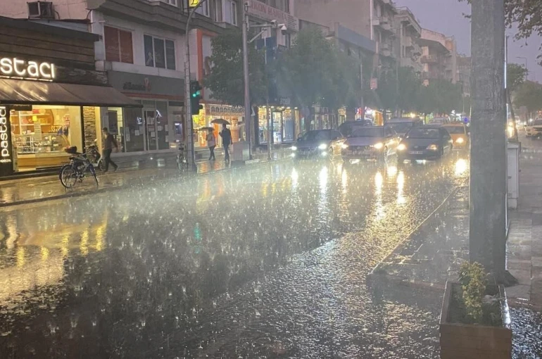 Düzce’de en fazla yağış Gümüşova’da ölçüldü