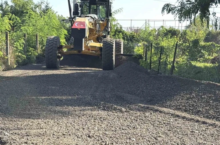 Düzce’de köylerde yeni yollar açılıyor