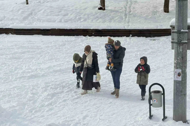 Düzce’de okullar 2 Ocak 2026 günü tatil edildi