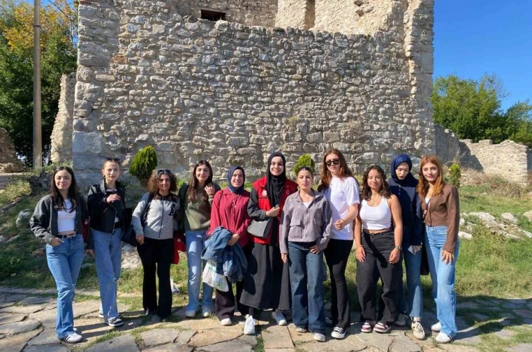 Düzce’de Üniversite öğrencilerine şehir turu düzenlendi