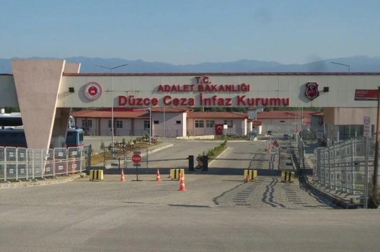 Düzce’de uyuşturucudan 49 kişi hakkında işlem yapıldı 2 kişi tutuklandı