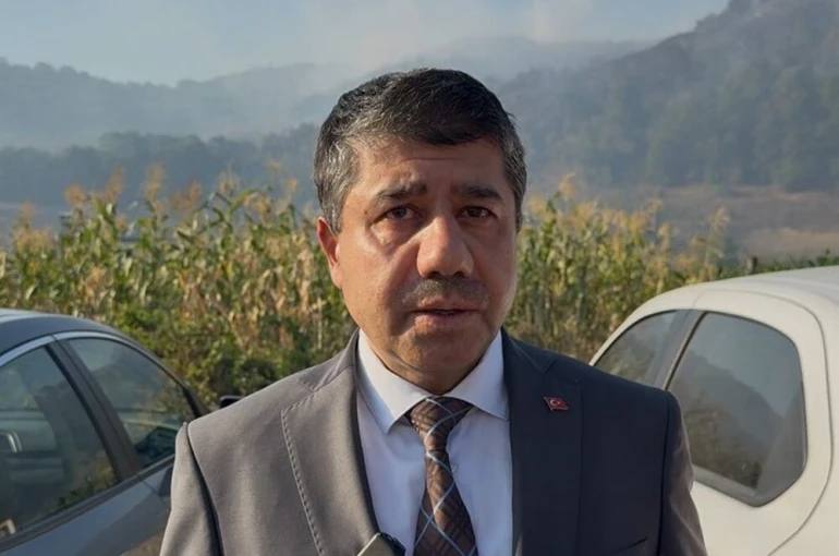 Düzce’deki orman yangını 6. saatinde: Havadan ve karadan müdahale sürüyor
