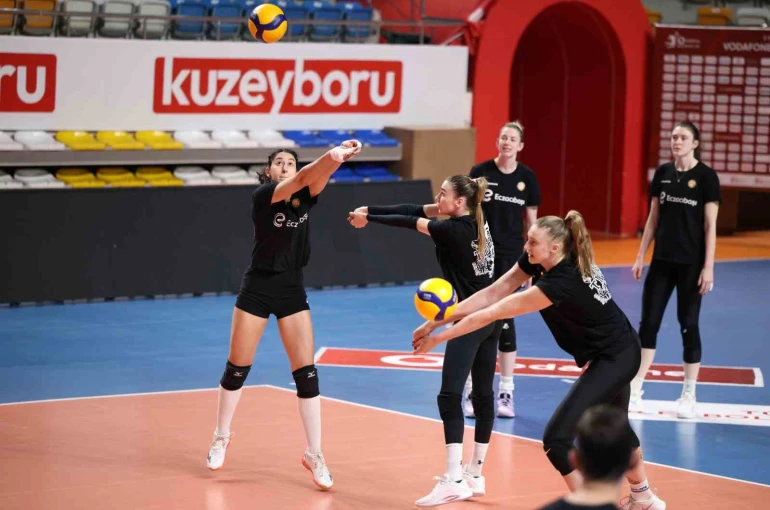 Eczacıbaşı Dynavit, ikinci yarının ilk karşılaşmasına hazır