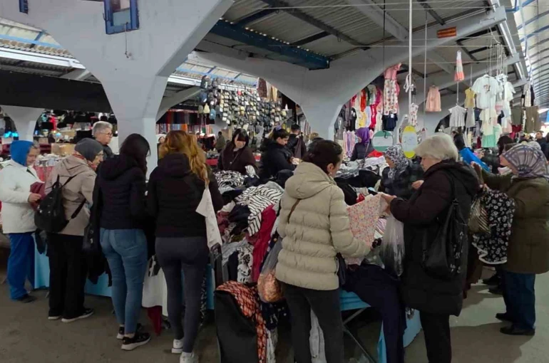 Edirne’de Balkan Pazarı yeniden açıldı: Esnaf umutlu