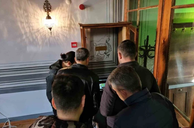 Edirne’de Kuran-ı Kerim yakıldığı iddiasıyla ilgili polis soruşturma başlattı