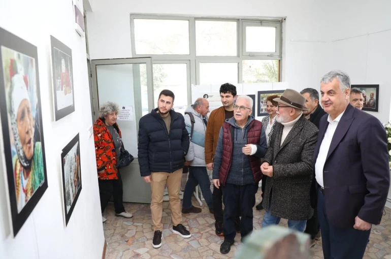 Edremit’te "Kazdağı Eteklerinde" fotoğraf sergisi açıldı