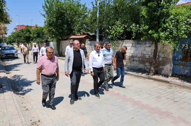 Efeler Belediyesi Umurlu’daki 10 bin metrekarelik yola parke taşı döşeyecek