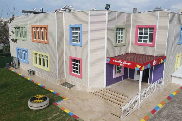 Efeler Belediyesi’nin Gündüz Bakımevlerinde ön kayıtlar başladı
