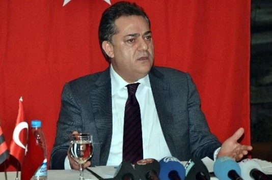 Efsane Başkan Halil Ünal, Eskişehirspor için kolları sıvadı