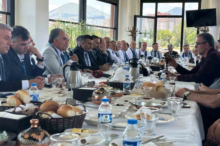 Ege Bölgesi Erzurum Federasyonu’ndan Erzurum’a güçlü mesaj