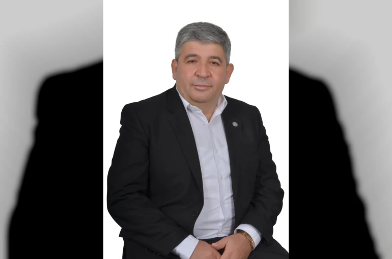 Eğitim Bir Sen Şube Başkanı Kurter, "Hayat eğitimle, eğitim öğretmenle başarılı olur"