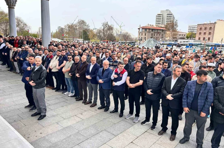 Eğitim Bir-Sen’den okul saldırılarında hayatını kaybedenler için gıyabi cenaze namazı