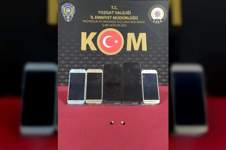 Ehliyet sınavında usulsüzlük yapan 4 şüpheli yakalandı