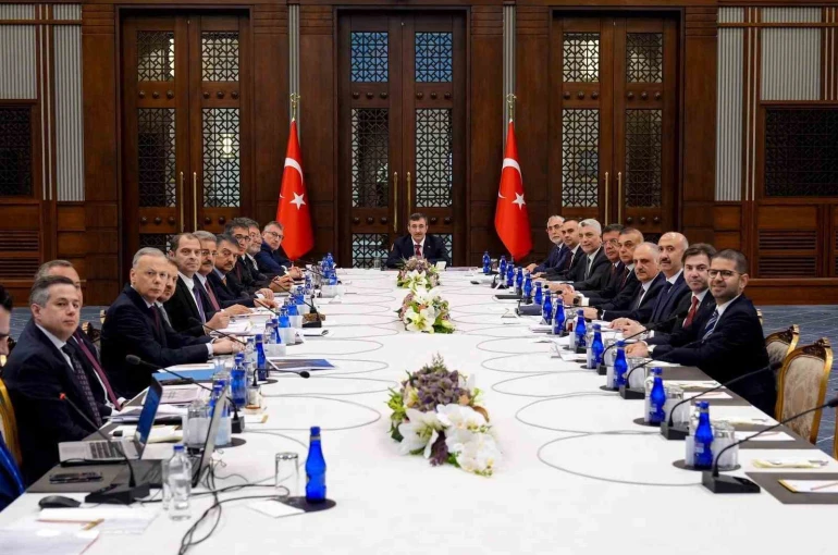 EKK toplantısı başladı