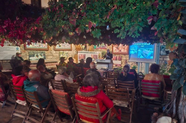 EKODOSD’un konuğu sanat tarihçisi Serçek, Kuşadası müzelerini anlattı