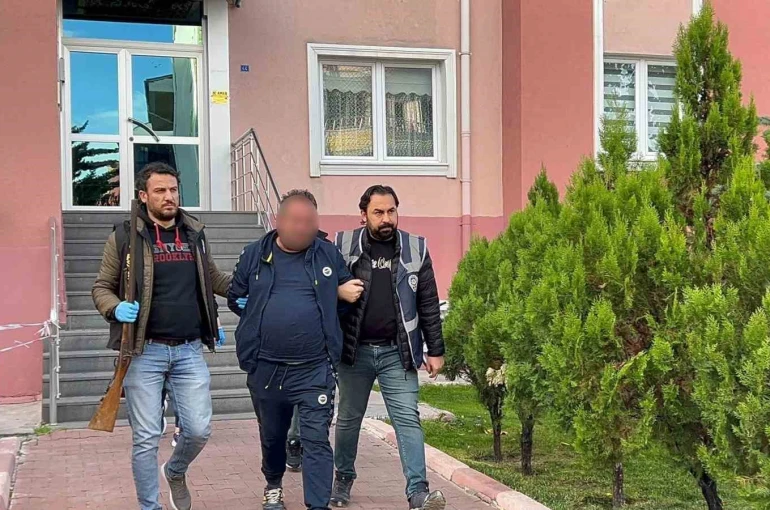 Ekspertiz "değişecek" dedi, servis tamir etti