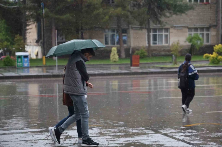 Elazığ bir yılda aldığı yağışın daha fazlasını 5 ayda aldı