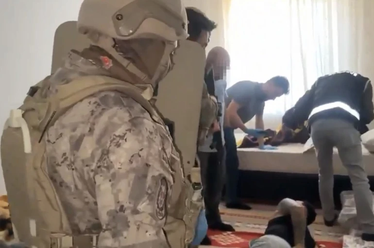 Elazığ merkezli 4 ilde operasyon: 4 tutuklama