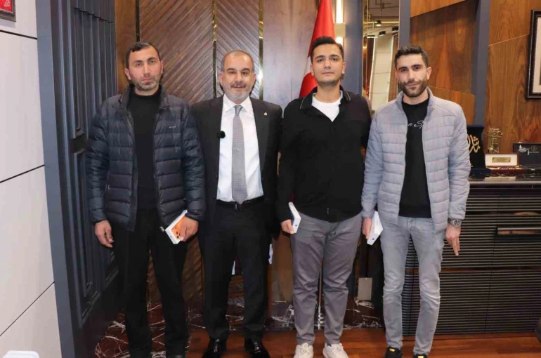 Elazığ TSO’dan fuar katılımcılarına hediye