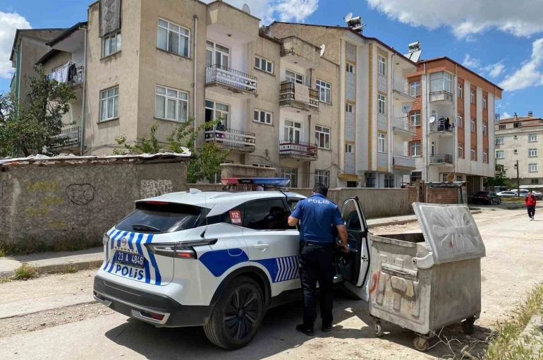Elazığ’da 2’inci kattan düşen 5 yaşındaki çocuk yaralandı