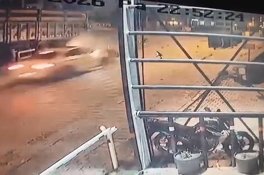 Elazığ’da 4 kişinin yaralandığı kazanın görüntüsü ortaya çıktı