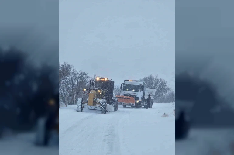 Elazığ’da 510’ köy yolu ulaşıma kapandı