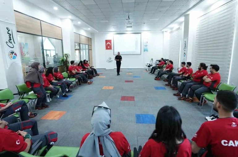 Elazığ’da arama kurtarma eğitimi başladı