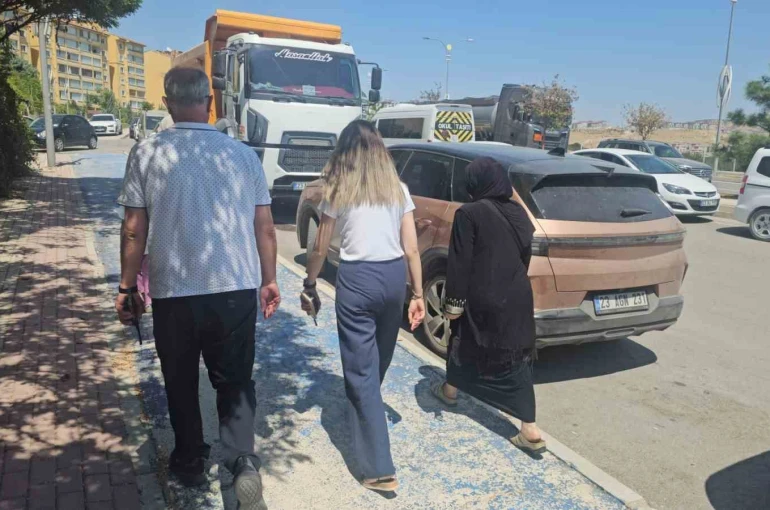 Elazığ’da cuma namazı çıkışında dilencilere operasyon