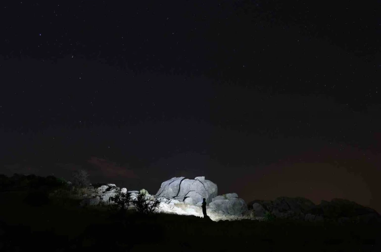 Elazığ’da meteor yağmuru Harput’tan gözlemlendi