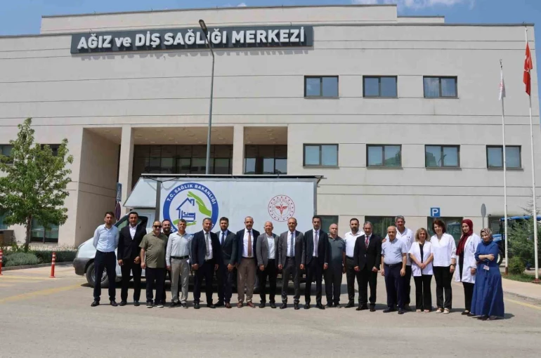Elazığ’da Mobil Ağız ve Diş Sağlığı Aracı, sağlık hizmetlerine erişimi kolaylaştıracak