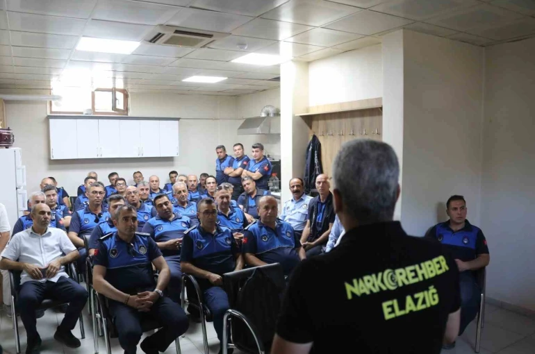 Elazığ’da Narkorehber semineri