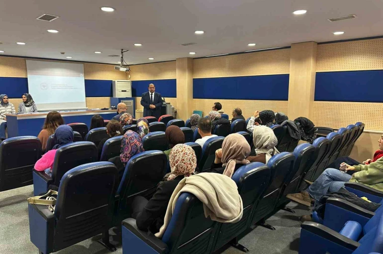 Elazığ’da sağlıkçılara seminer verildi