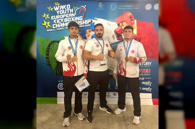Elazığlı sporcular Avrupa’dan bronz madalya ile döndü