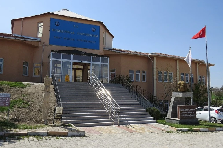 Emet MYO’nun 2025 yılı akademik teşvik başarısı