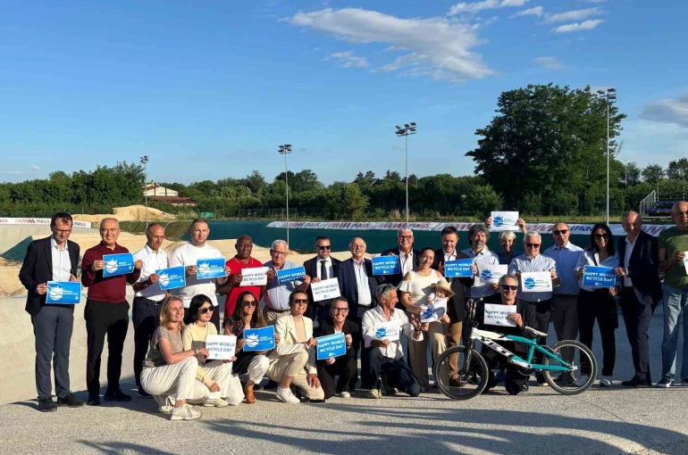 Emin Müftüoğlu, UCI Yönetim Kurulu toplantıları için İtalya’da