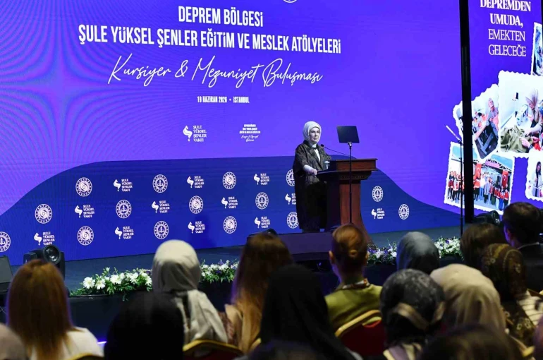 Emine Erdoğan: "Kadınların ekonomik hayata katılması, afet sonrası toparlanma döneminde büyük öneme sahiptir"