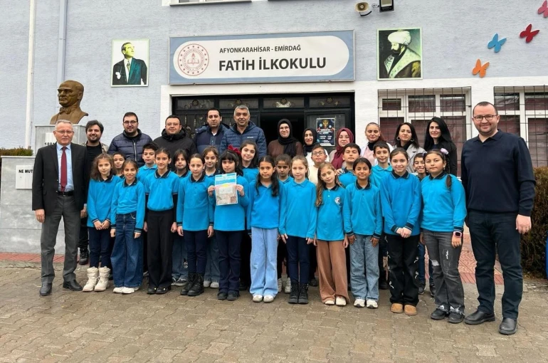Emirdağ Fatih İlkokulu ‘İlkokullar Arası En İyi Cümle / Afiş Yarışması’nda birinci oldu