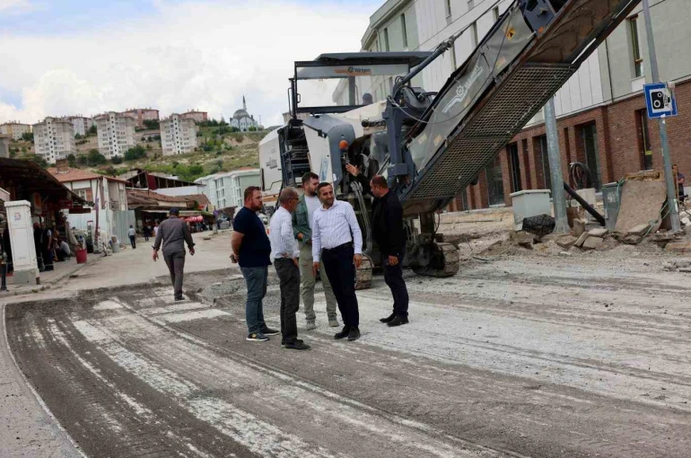 Emlak Konut Akçadağ’ın yeniden inşasında altyapı ve üstyapı çalışmalarını sürdürüyor