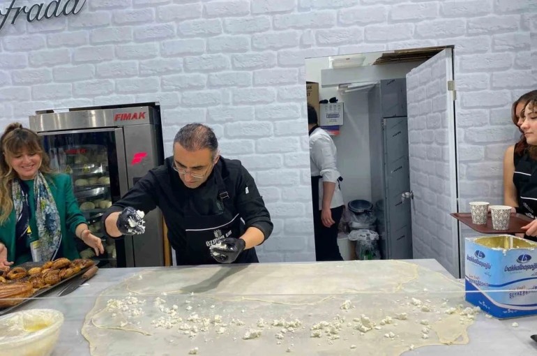 En tatlı fuar Ankaralıları ağırlamaya devam ediyor