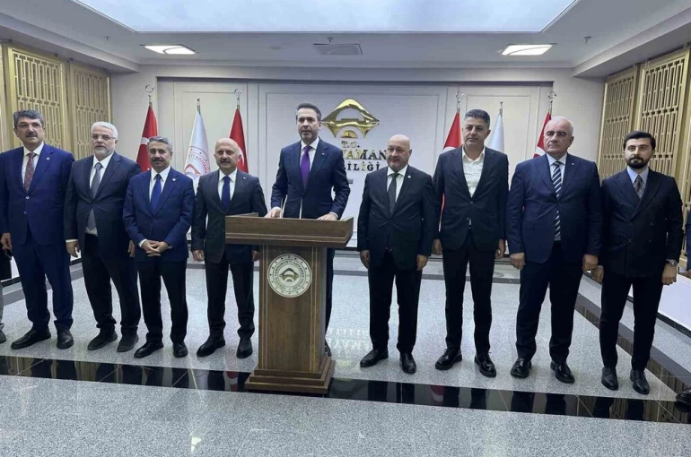 Enerji ve Tabii Kaynaklar Bakanı Bayraktar Adıyaman’da