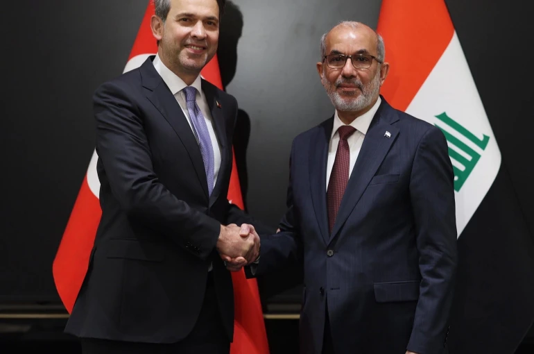 Enerji ve Tabii Kaynaklar Bakanı Bayraktar Irak’ta