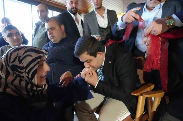Engelleri aştılar, vatana asker oldular