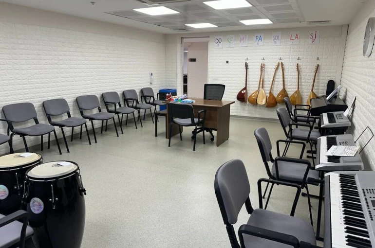 Engelli bireyler Kağıthane’de hem üretiyor hem sosyalleşiyor