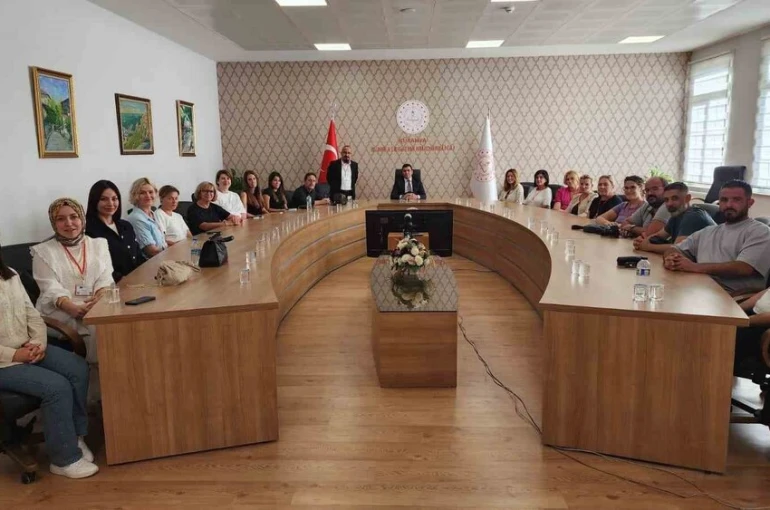 Erasmus kapsamında Avrupa’dan gelen öğretmenler Kütahya’da ağırlandı