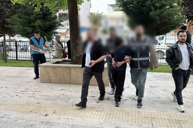 Erbaa’da şampiyonluk kutlamasında havaya ateş açan şüpheli yakalandı