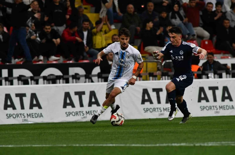 Erciyes 38 FK 2. tura yükseldi: Erciyes 38 FK: 2-Mazıdağı Fosfatspor: 0