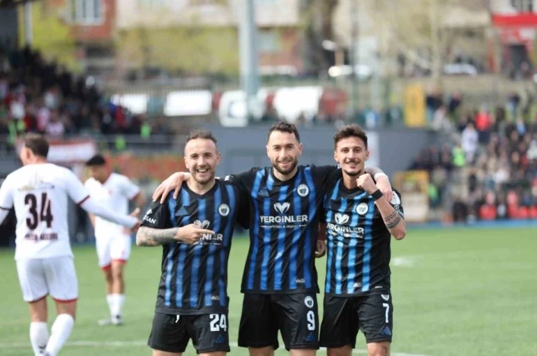 Erciyes 38 FSK, iç transferde 5 oyuncuyla yeniden anlaştı