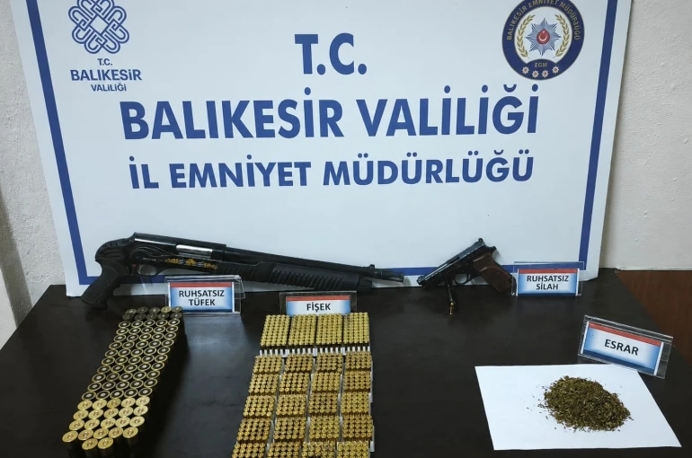 Erdek’te uyuşturucu ve silah operasyonu