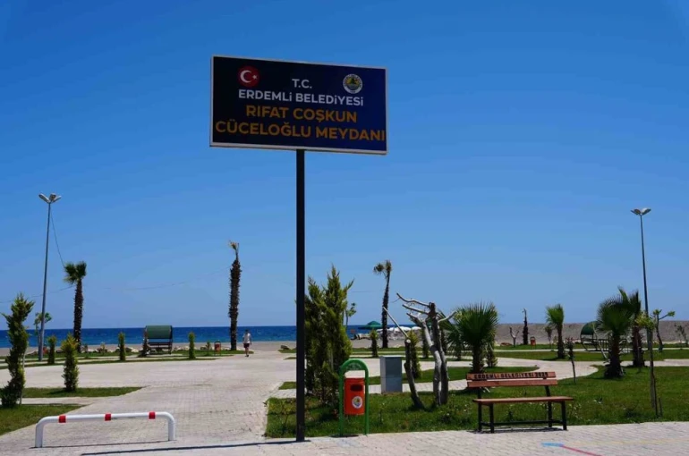 Erdemli’ye yeni 15 park alanı kazandırıldı